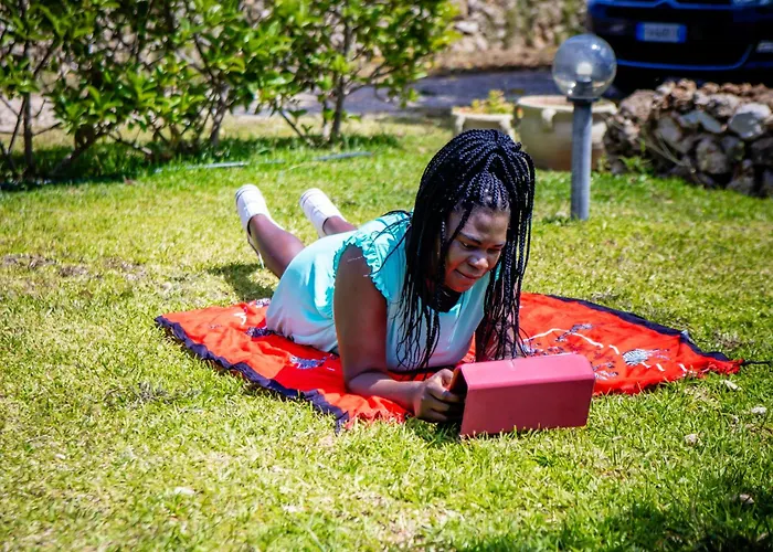 アパート Messapiarooms